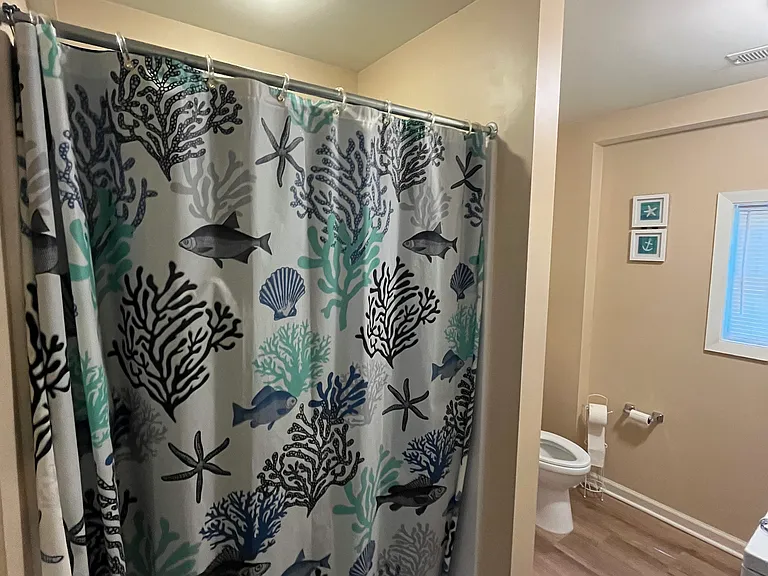 Brammer Dr — Photo 8