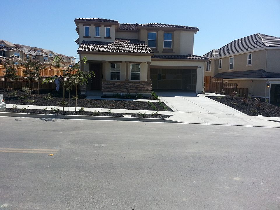 1st image of 4683 Vasari St