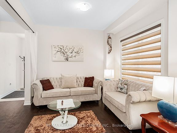 5th image of 49 Bucksaw St