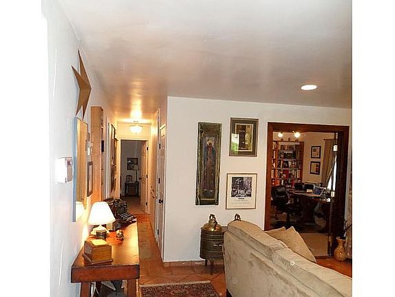 3rd image of 52330 Avenida Martinez