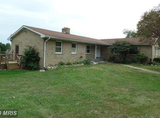 13210 Leetown Rd, Kearneysville, WV 25430