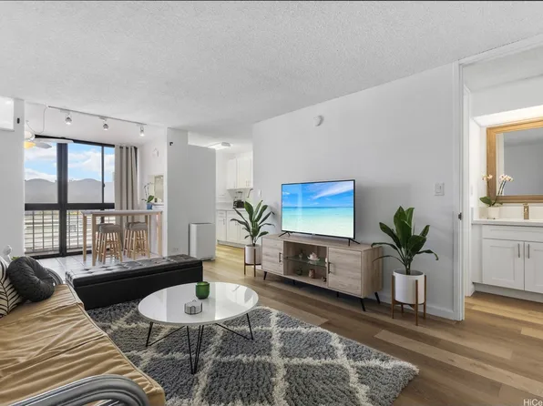 1415 Liholiho St APT 607, Honolulu, HI 96822