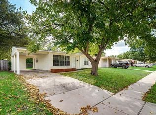 1021 Highland Dr, Grand Prairie, TX 75051