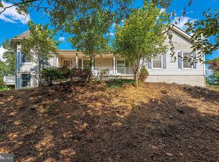 5529 Ferrero Ln, Keedysville, MD 21756