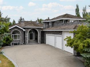 525 Estate Dr, Strathcona County, AB T8B1M2
