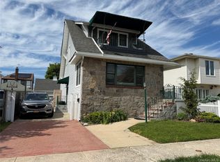 539 E Beech St, Long Beach, NY 11561