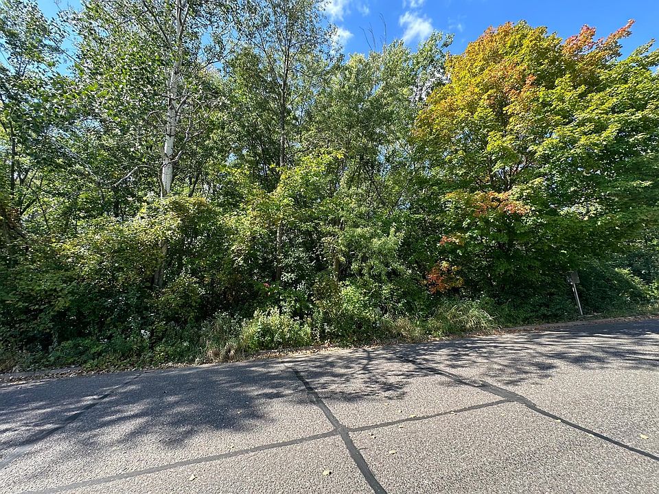 1st image of 2 NW 2nd Ave