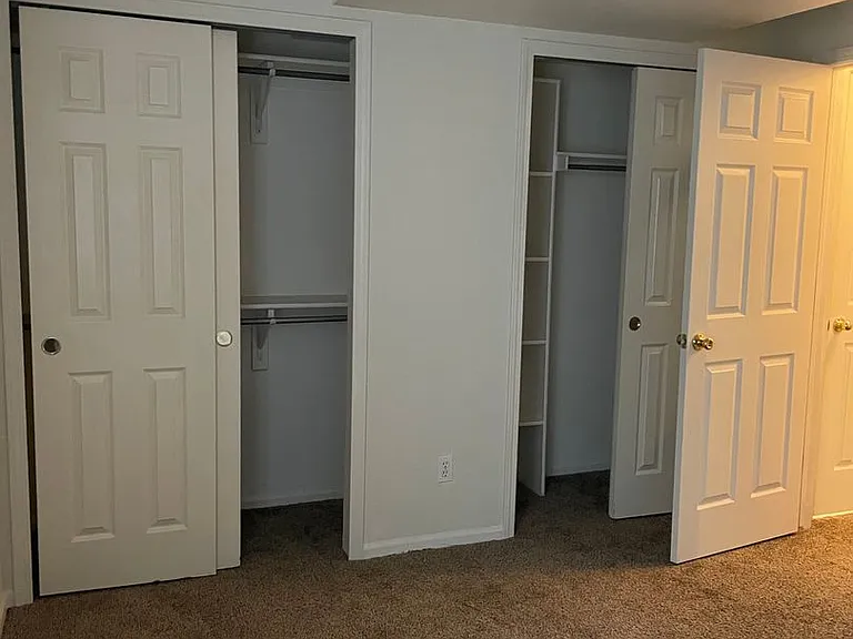 2950 Neil Dr #8 — Photo 14
