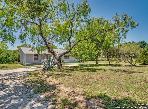2nd image of 244 Creeks End Dr
