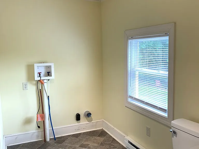 3885 Scotland Main St — Photo 36