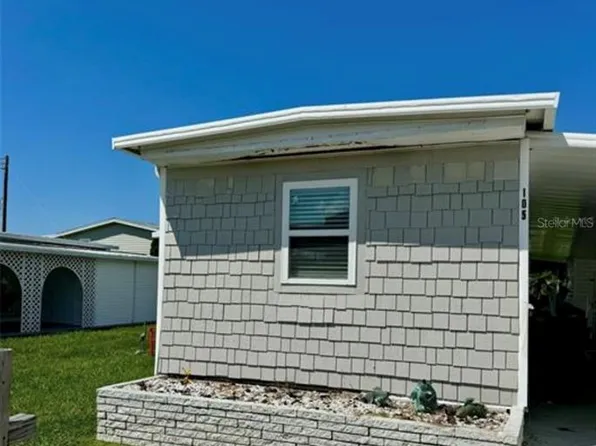 105 Del Rio Dr, Palmetto, FL 34221
