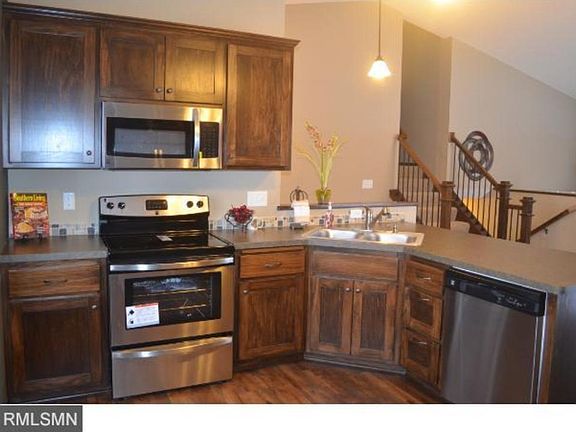 3rd image of 2028 Cypress St