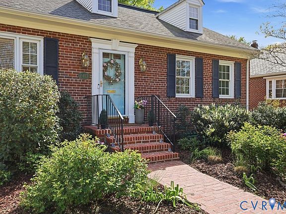2nd image of 2417 Buckingham Ave