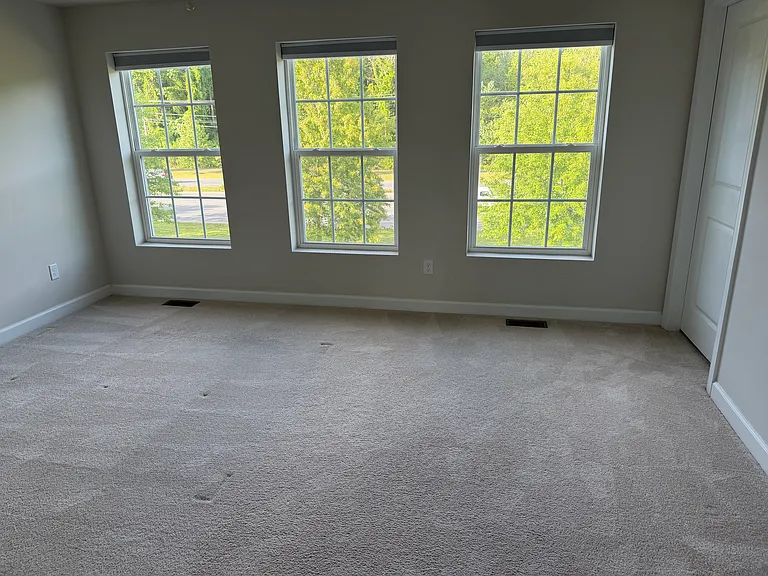 2616 Rochambeau Way — Photo 8
