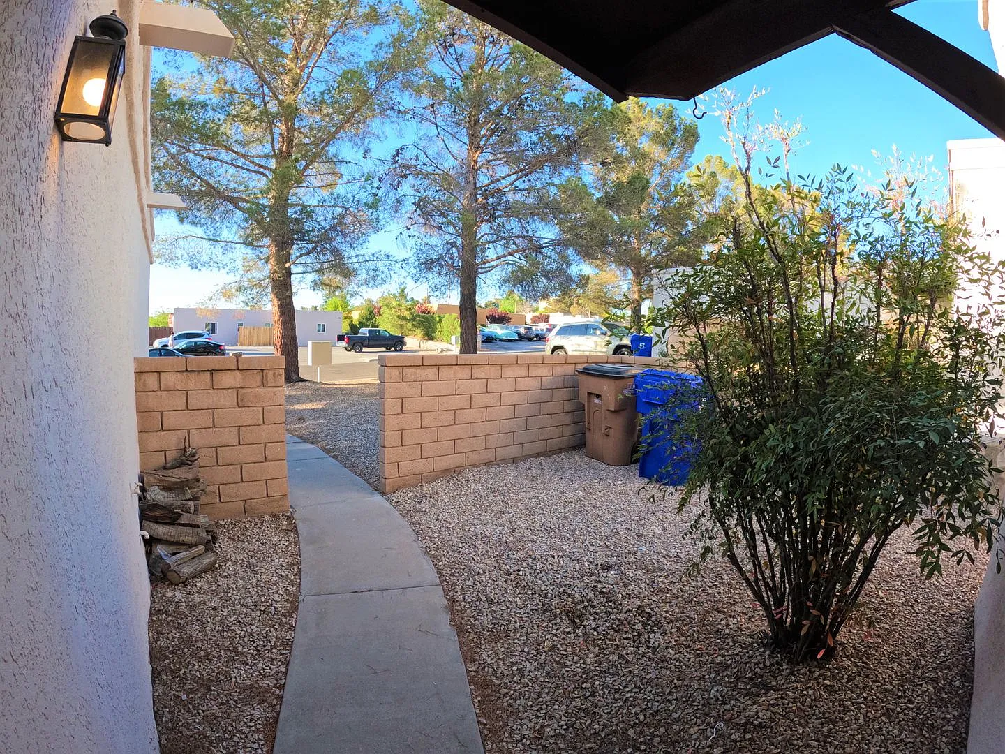 2717 Fairway — Photo 4
