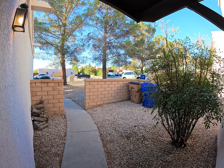 2717 Fairway Dr — Photo 4