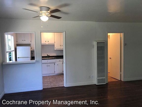 3rd image of 3524 Preble Ave