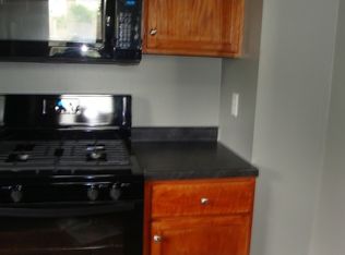 2202 E Walnut St, Des Moines, IA 50317