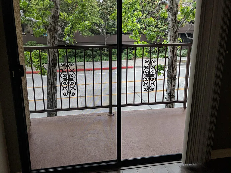 Balcony with Street View