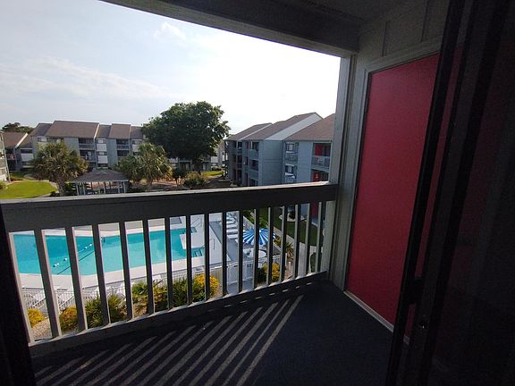 balcony / porch view