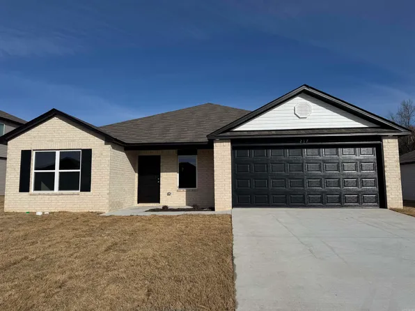217 Baldwin Dr, Beebe, AR 72012