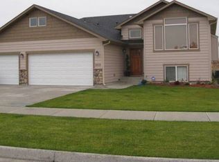 8918 W Campus Dr, Spokane, WA 99224