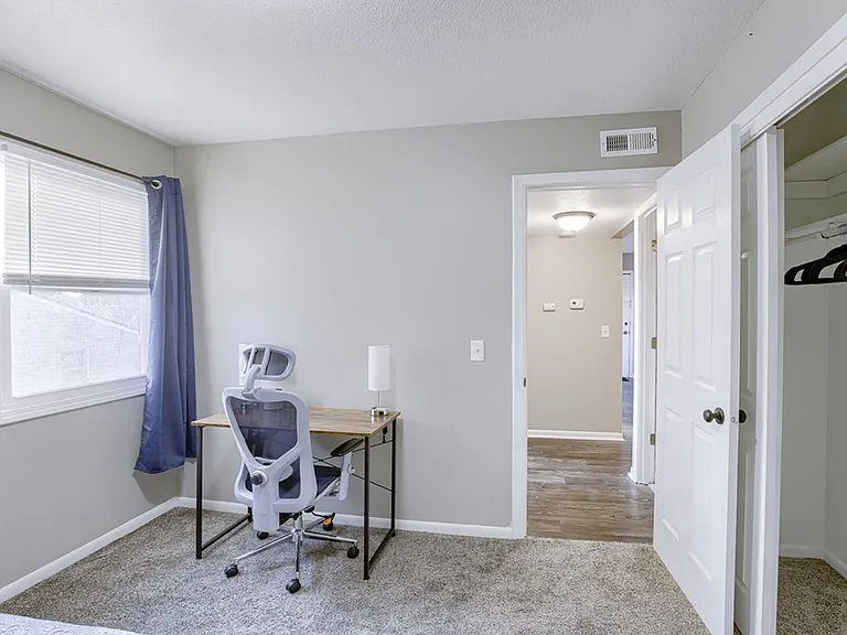 135 E Sheridan St #4 — Photo 22
