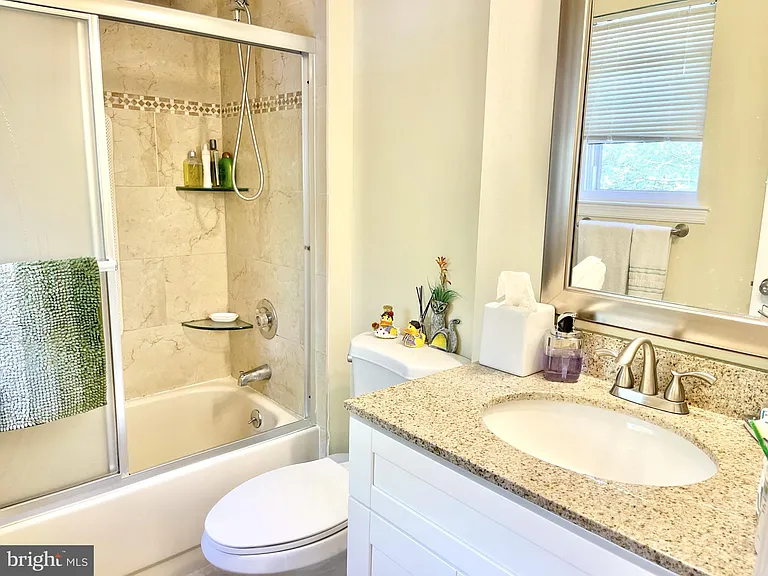 302 Marten Rd — Photo 16
