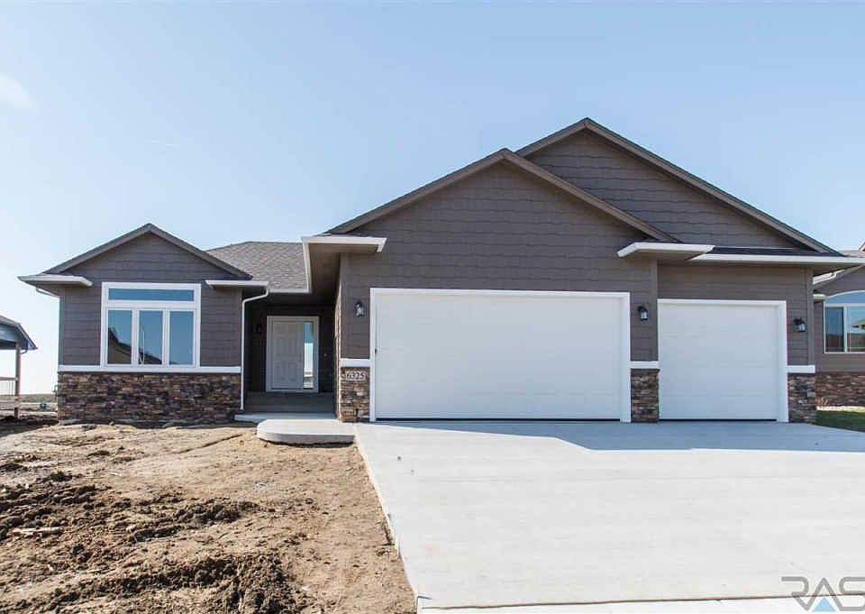 1st image of 6325 S Badlands Ct
