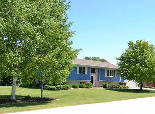 9325 200th Ave, Bristol, WI 53104