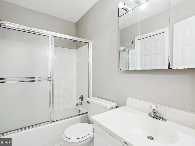 10150 Village Knolls Ct — Photo 23