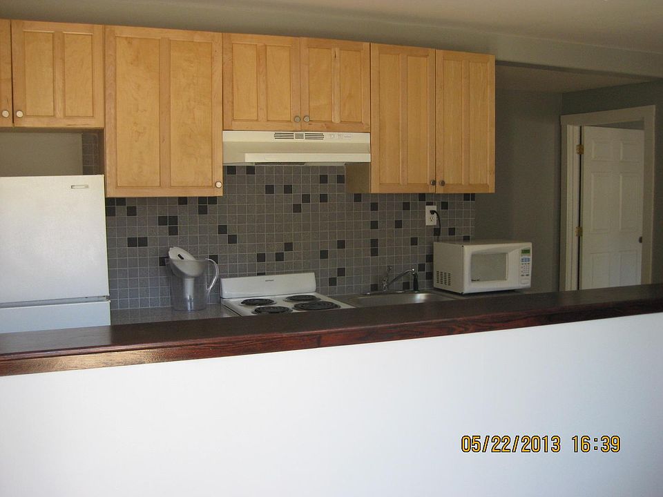 2nd image of 406 S 11th St #B