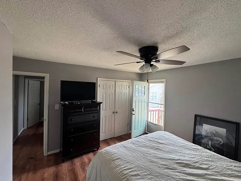 1620 Harvard Ave — Photo 6