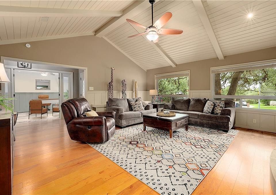 1st image of 4724 Palisade Dr