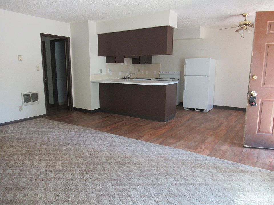2nd image of 103 Florence St APT 2
