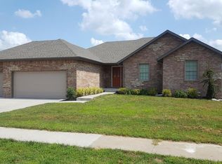 1436 S Waco Ave, Springfield, MO 65802