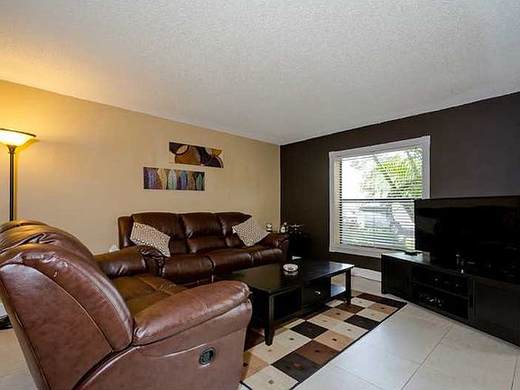 2nd image of 4756 NW 22nd St #42106