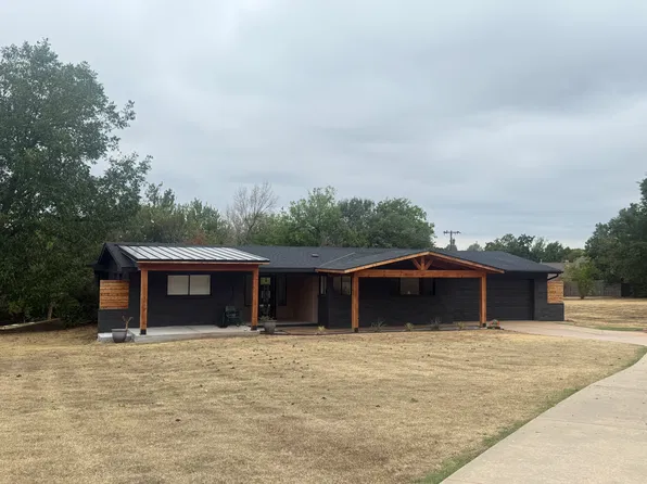 2803 Fisher Rd, Edmond, OK 73013