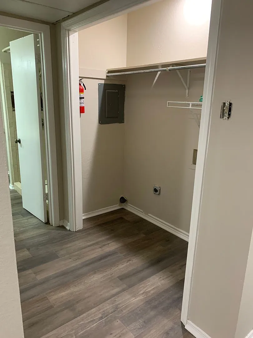 Beautiful 1 Bedroom condo — Photo 4