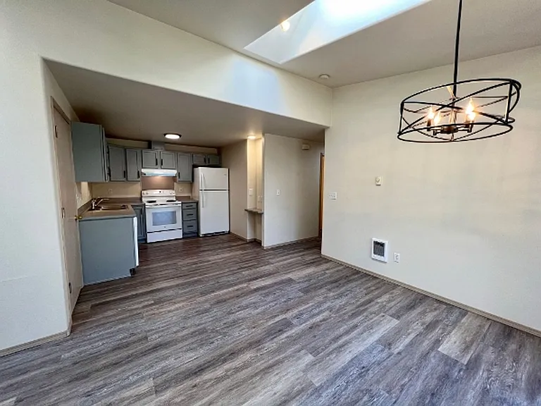 9023 Steilacoom Rd SE — Photo 4