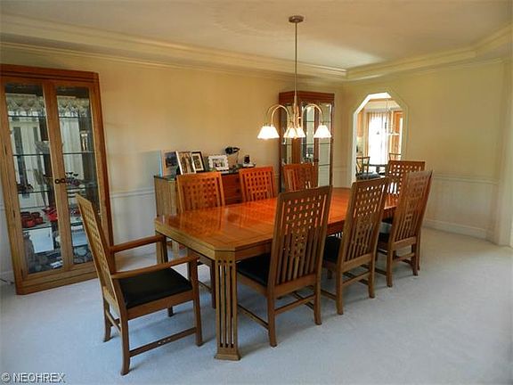 5th image of 722 Huntley Dr