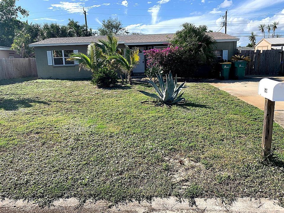 1st image of 540 Pelican Dr