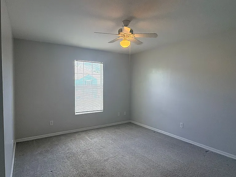 3619 Pine Oak Cir #108 — Photo 12