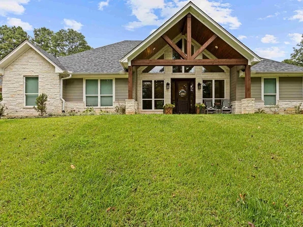8770 Silver Spruce Rd, Gilmer, TX 75645