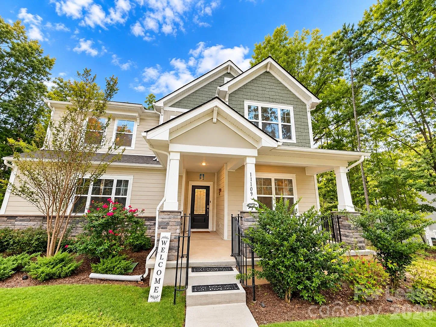 4 bed, 3.5 bath, 2964 sqft, $2,995 — Photo 3