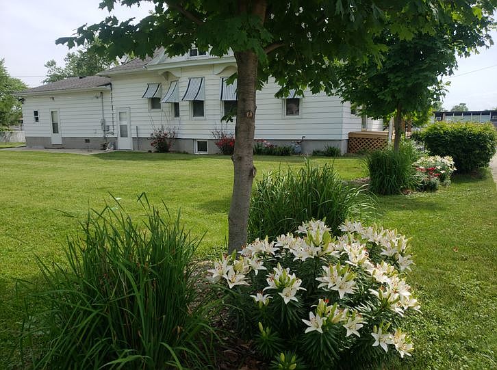 well maintained landscaping