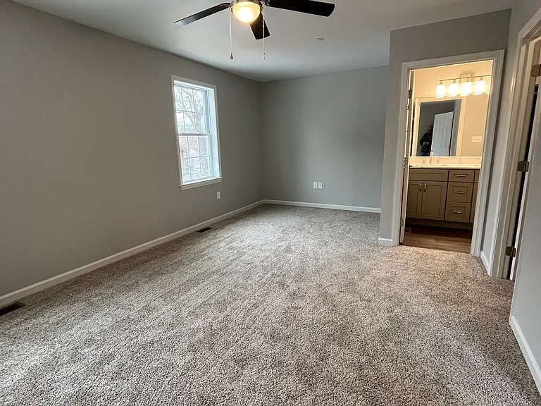 234 N Colonial Dr — Photo 16
