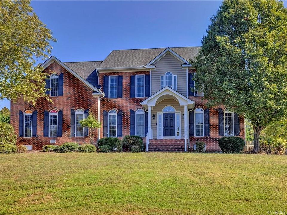 1st image of 11013 Carrington Green Dr