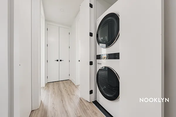 Rented by Nooklyn NYC LLC | media 9