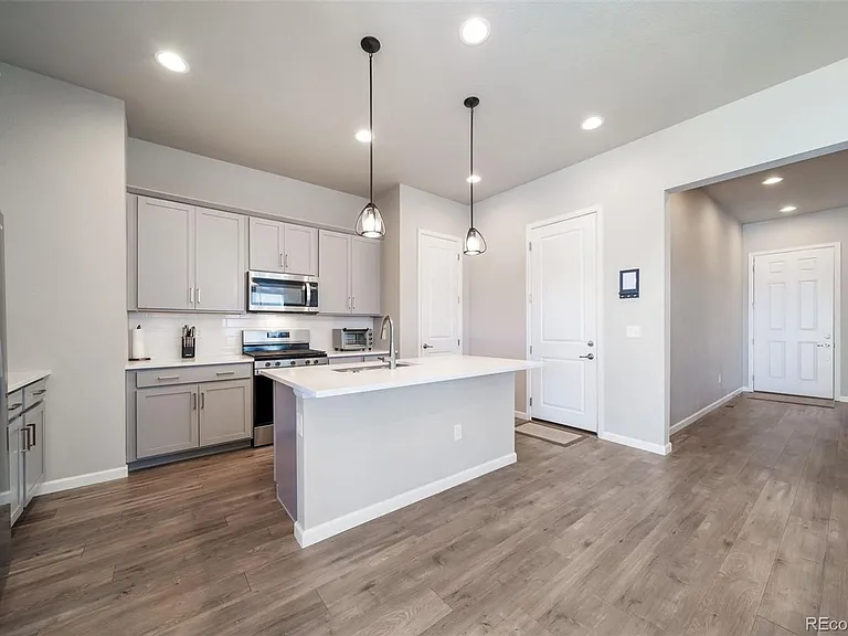 195 Silver Rock Trl — Photo 4